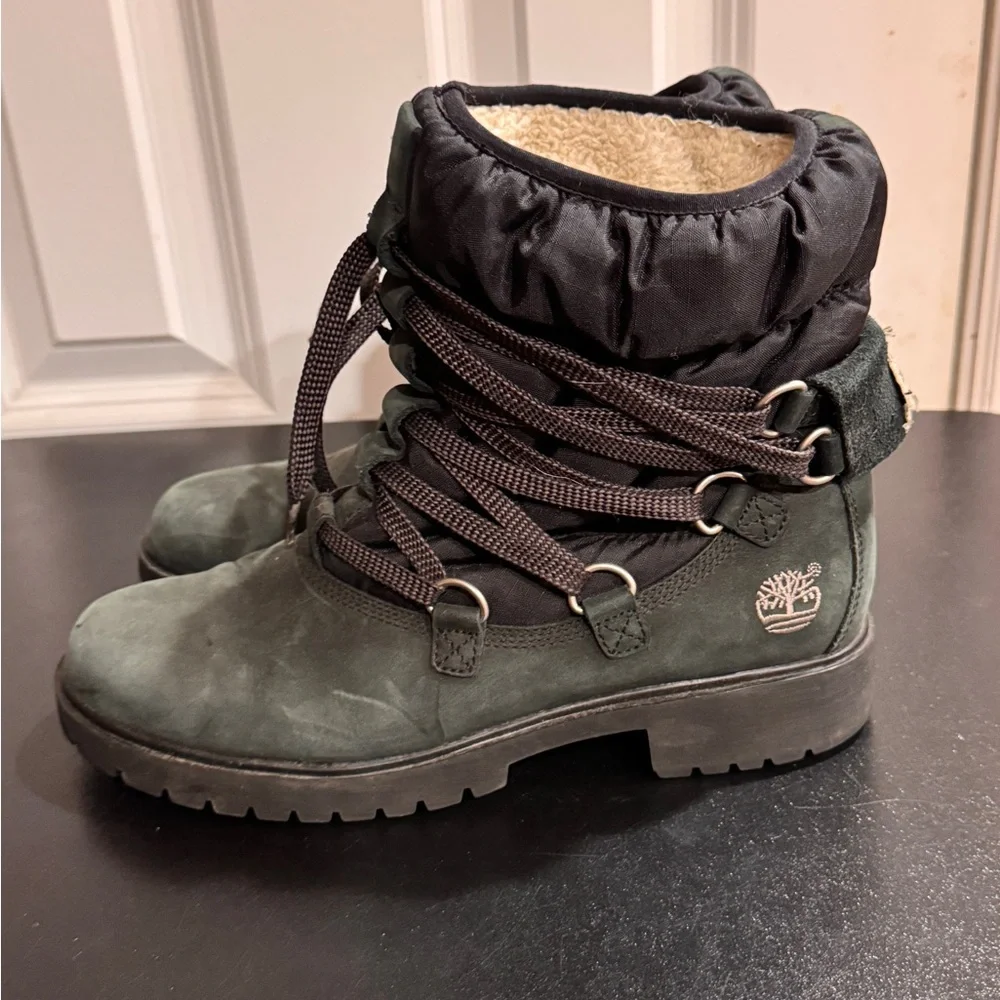 Timberland Green suede Sherpa Winter ankle Boots size 8.5